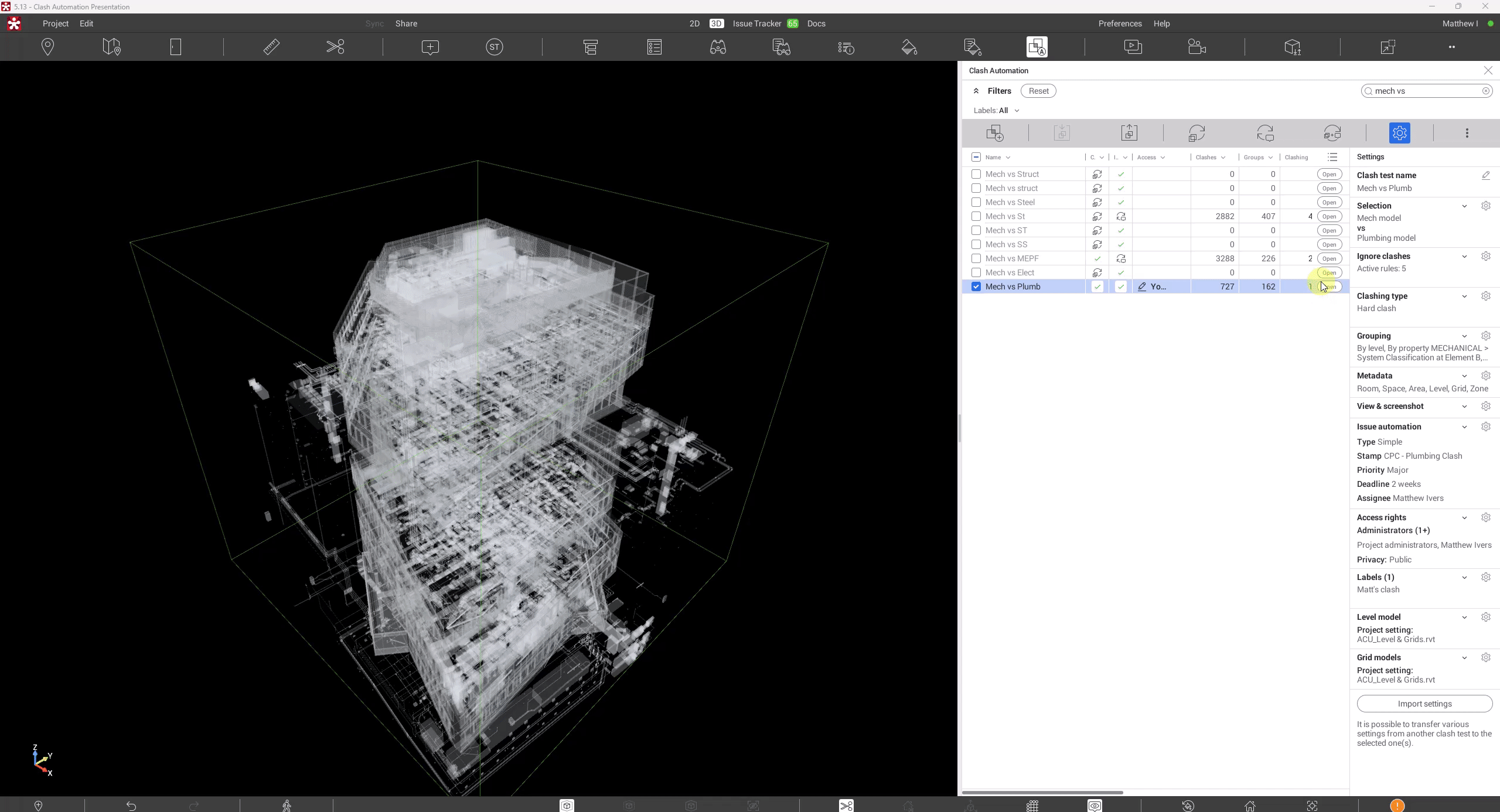 Annotations in the BIM platform for: (a) Clash 1; (b) Clash 2.